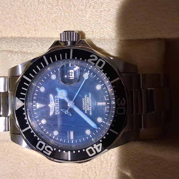 INVICTA,ProDiver,Model 89260,W/Case. - Picture 2 of 13